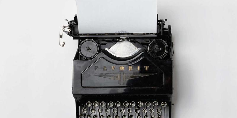论文排版中的页码格式：罗马数字与阿拉伯数字
